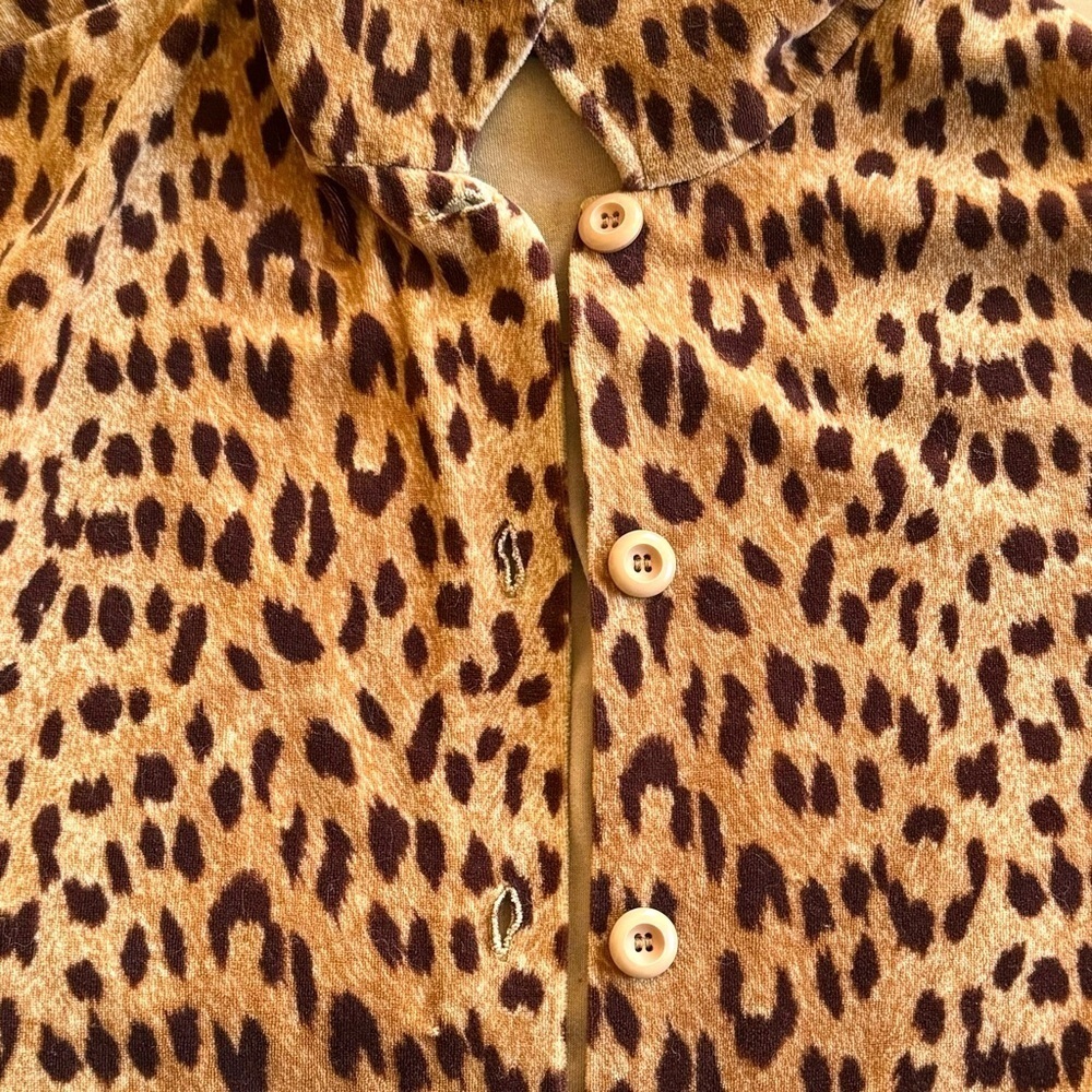 Vintage Leopard-Print LizSport Button-Up Top - Picture 6 of 7
